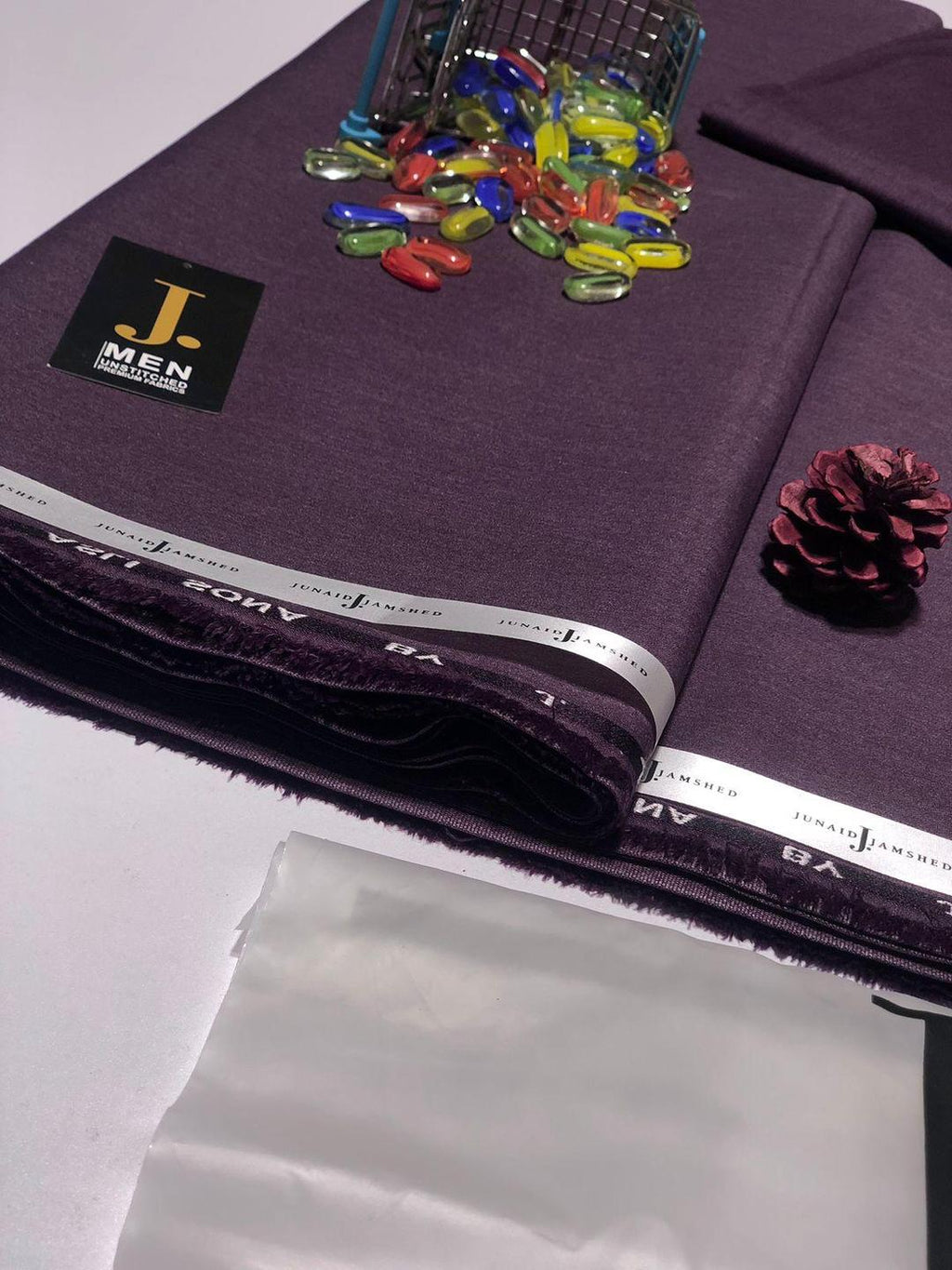 Wool Plain: Men’s Unstitched Suit