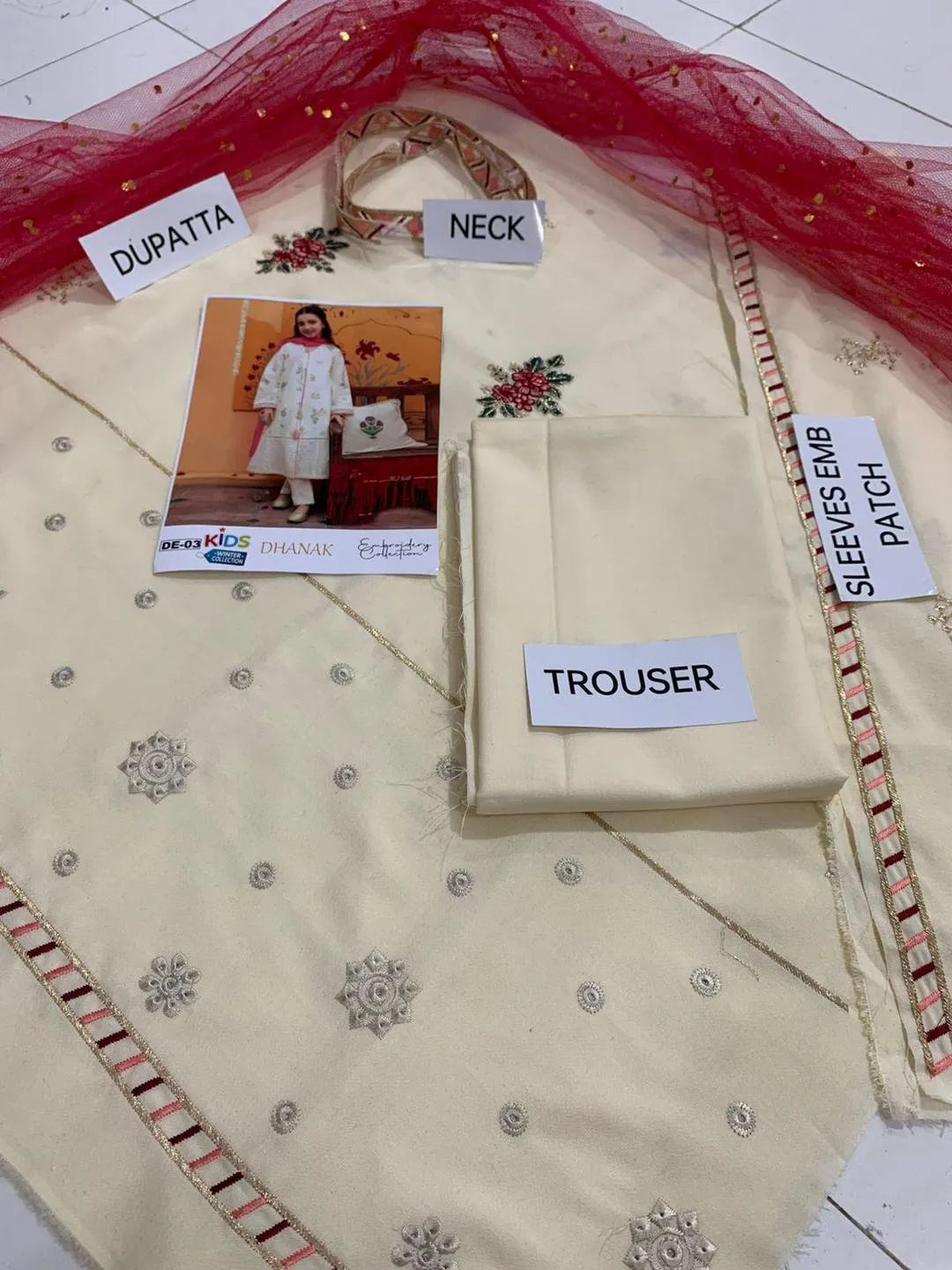 Dhanak: 3 Pcs Girl's Embroidered Unstitched Suit