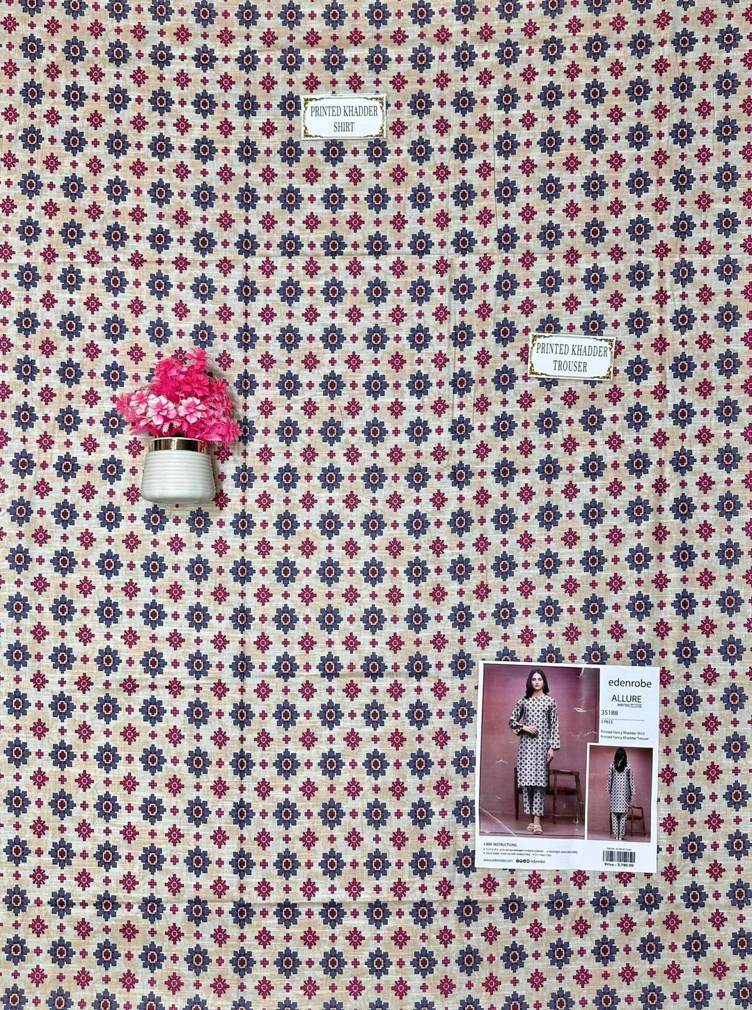 Khaddar: 2 Pcs Women's Unstitched Printed Suit