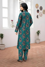 Khaddar: 2 Pcs Women's Unstitched Printed Suit