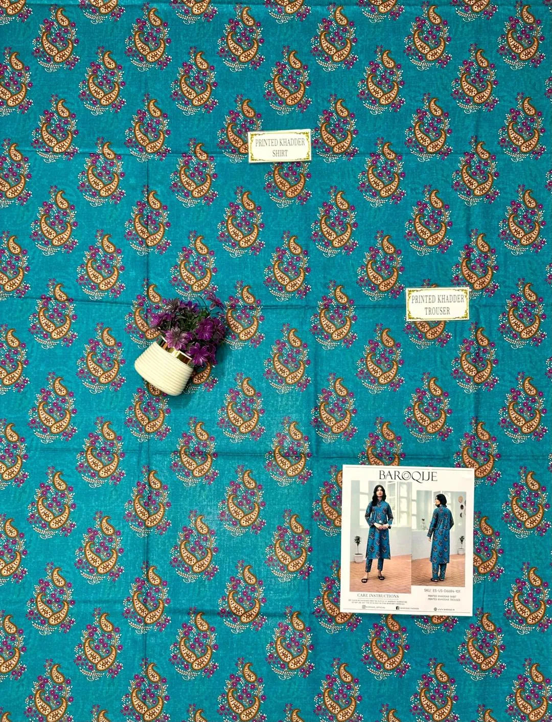 Khaddar: 2 Pcs Women's Unstitched Printed Suit