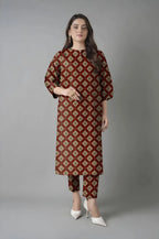 Khaddar: 2 Pcs Women's Unstitched Printed Suit